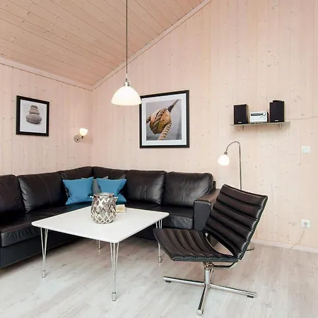 With Kids' Alcove, Grobenbrode 別荘